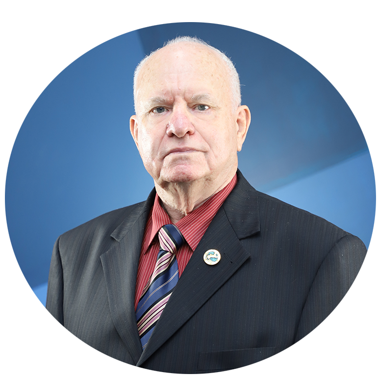 <a href="http://www.apa.kz/ru/team/burlakov-leonid-nikolaevich/">Бурлаков</br>Леонид Николаевич</a>
